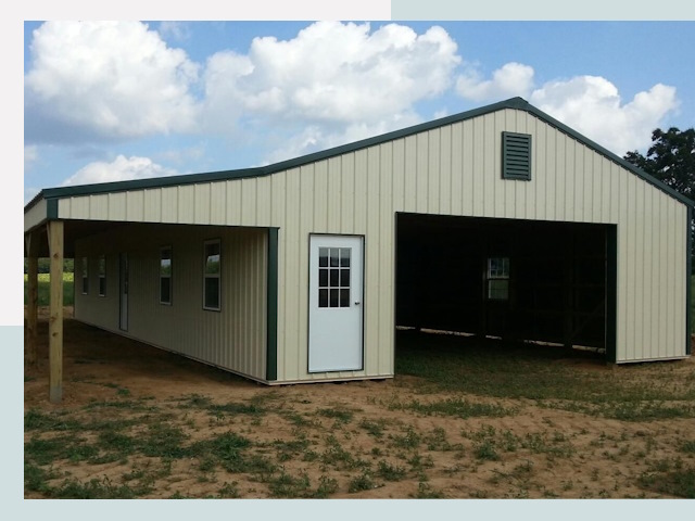 Строительство конюшен в Геленджике