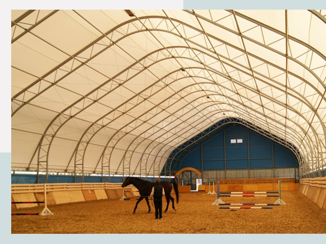 Строительство конных манежей в Геленджике