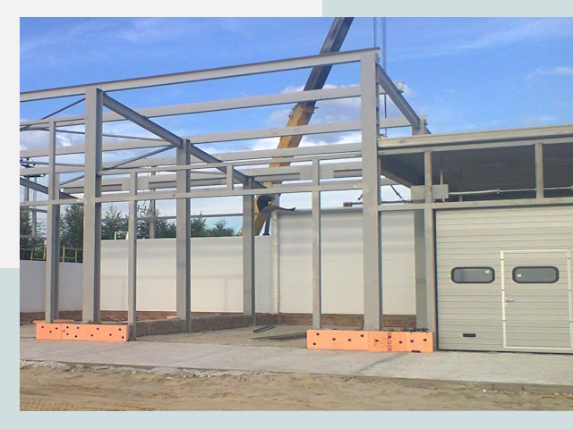 Строительство автосервисов от СтальСтрой-Глн по цене 624 руб.